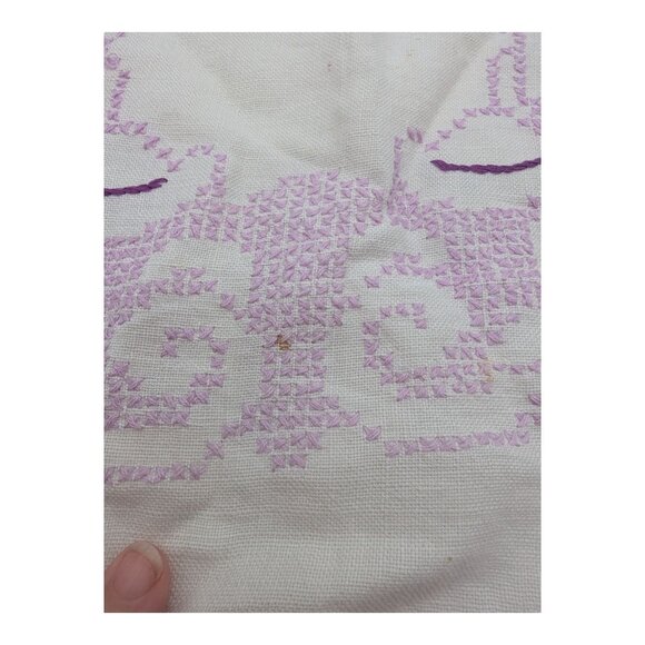 VTG Handcrafted Cross Stiched Table Runner Dresser Scarf Purple Crochet Trim - Picture 8 of 9